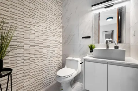 153 River Terrace Juncos PR 00777