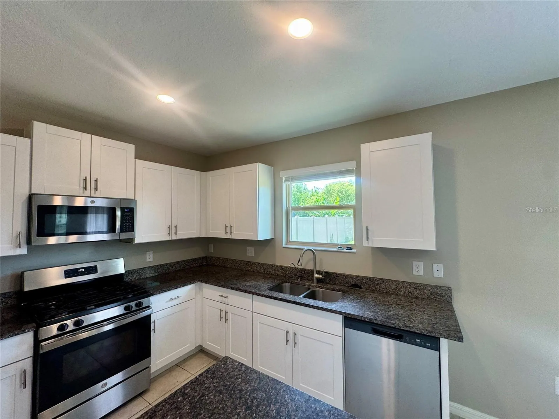 5415 Amaryllis Garden Street Apollo Beach FL 33572