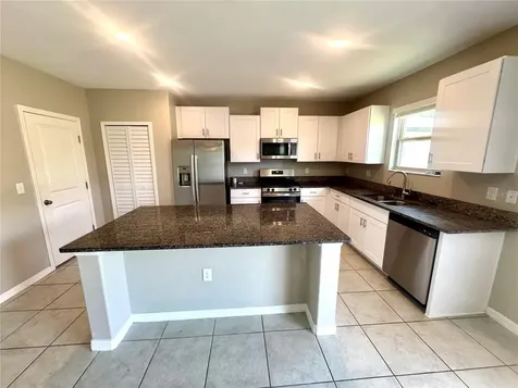 5415 Amaryllis Garden Street Apollo Beach FL 33572