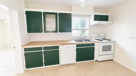 640 47th Street Sarasota FL 34234
