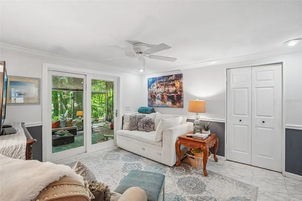 1204 E Park Circle Tampa FL 33604