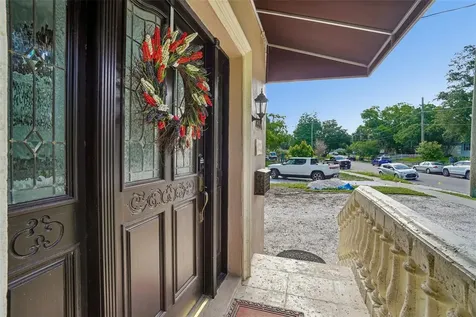 1204 E Park Circle Tampa FL 33604