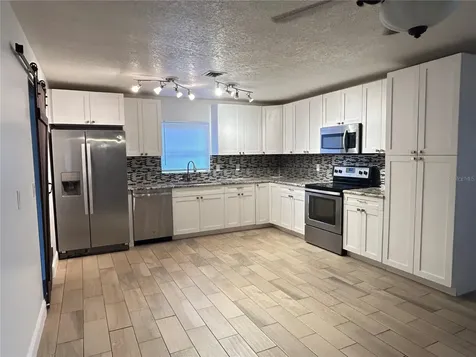 1241 N Lake Elbert Drive NE Winter Haven FL 33881