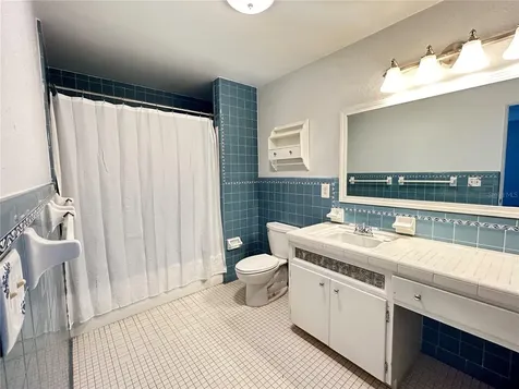 1241 N Lake Elbert Drive NE Winter Haven FL 33881