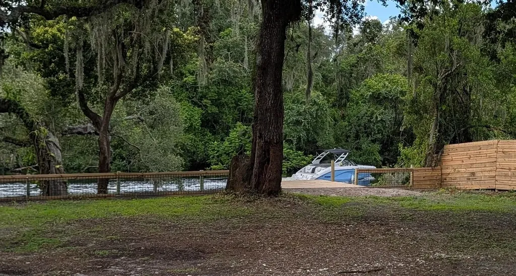 1915 E Mulberry Drive Tampa FL 33604