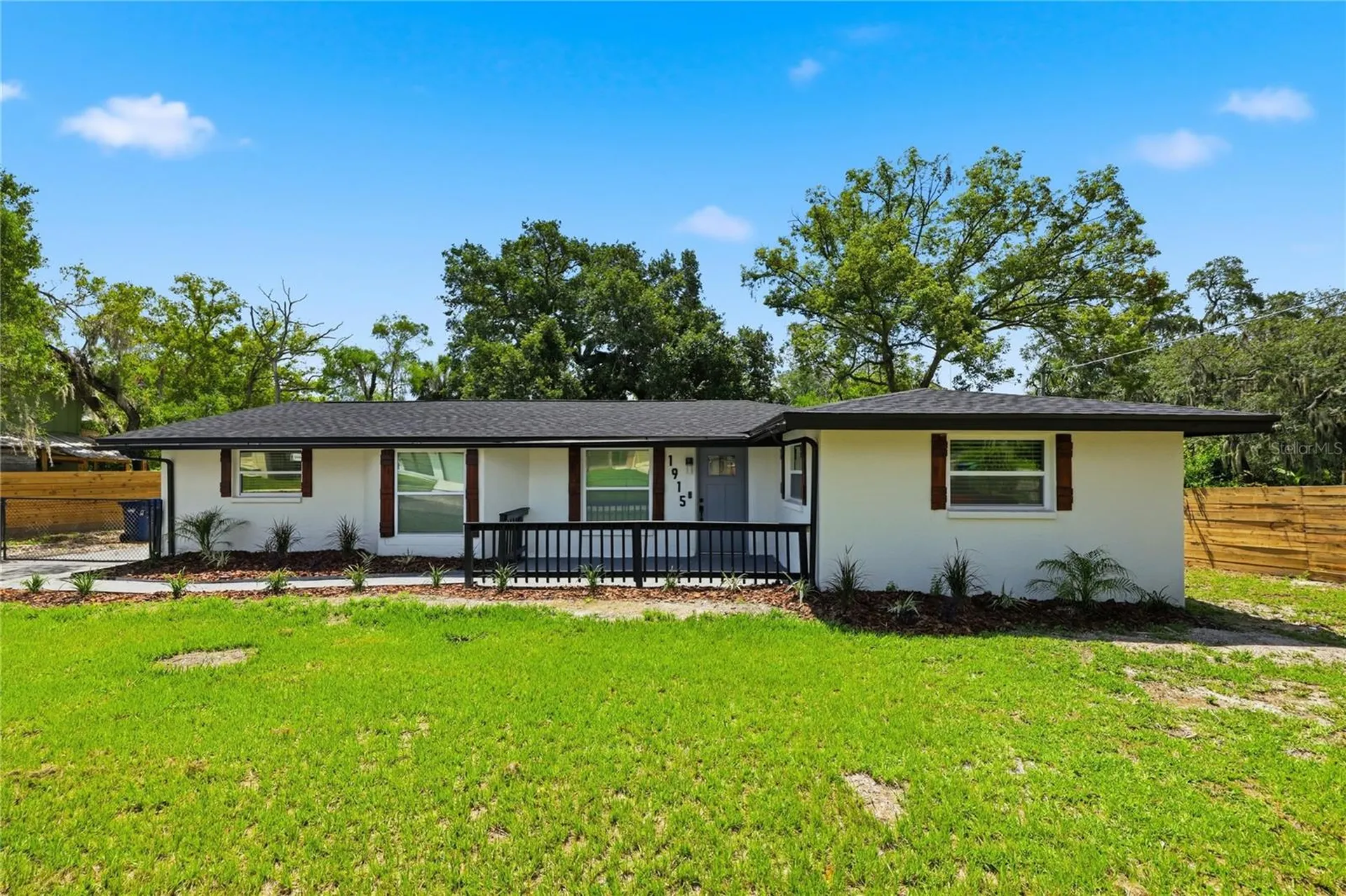 1915 E Mulberry Drive Tampa FL 33604