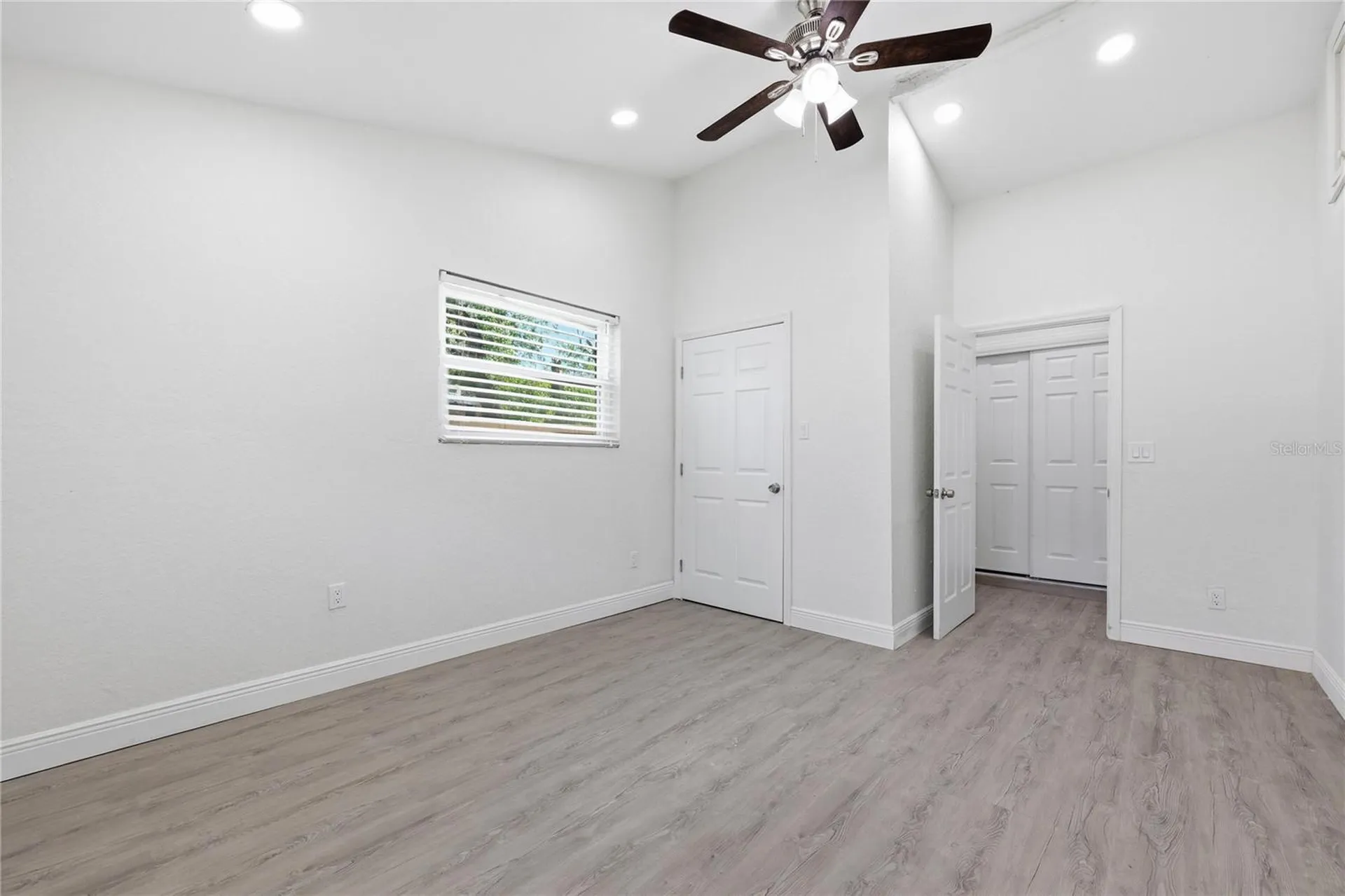 1915 E Mulberry Drive Tampa FL 33604