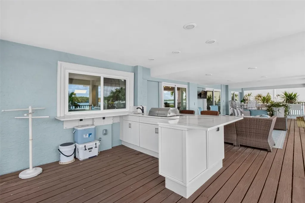 503 Johns Pass Avenue Madeira Beach FL 33708