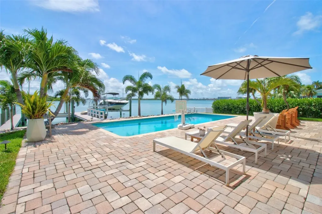 503 Johns Pass Avenue Madeira Beach FL 33708