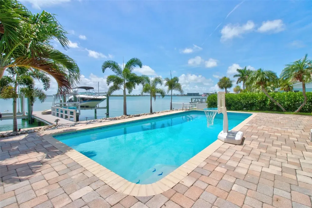 503 Johns Pass Avenue Madeira Beach FL 33708