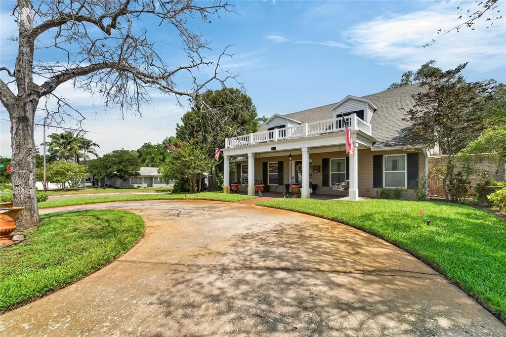 4121 W De Leon Street Tampa FL 33609