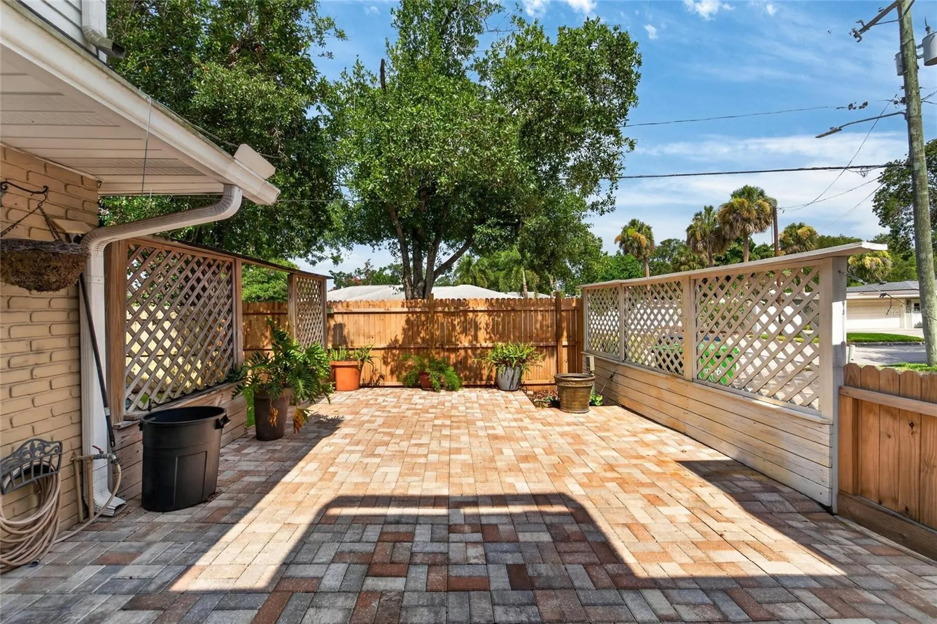 4121 W De Leon Street Tampa FL 33609