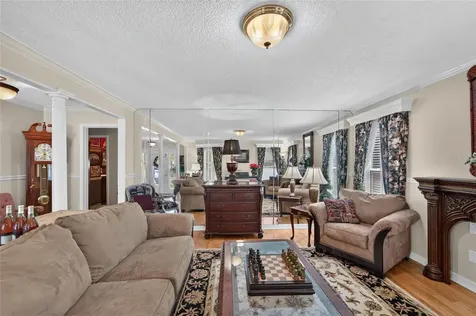 4121 W De Leon Street Tampa FL 33609