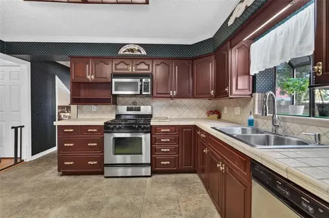4121 W De Leon Street Tampa FL 33609