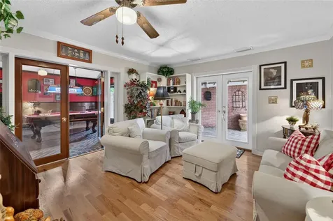4121 W De Leon Street Tampa FL 33609