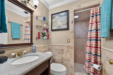 4121 W De Leon Street Tampa FL 33609