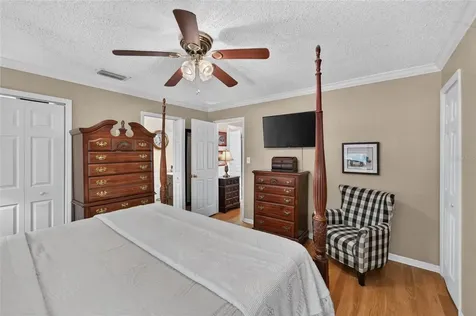 4121 W De Leon Street Tampa FL 33609
