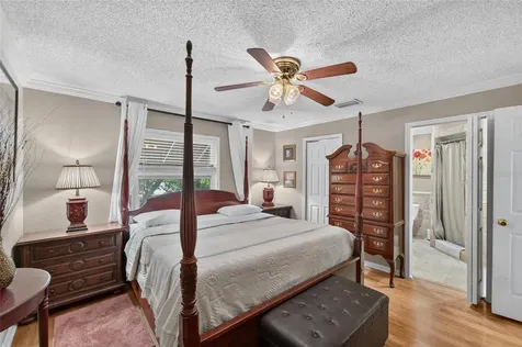 4121 W De Leon Street Tampa FL 33609