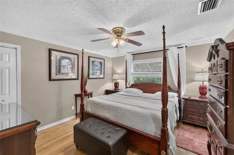4121 W De Leon Street Tampa FL 33609