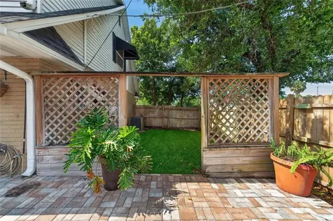4121 W De Leon Street Tampa FL 33609