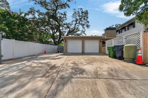4121 W De Leon Street Tampa FL 33609