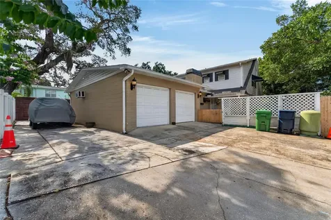 4121 W De Leon Street Tampa FL 33609