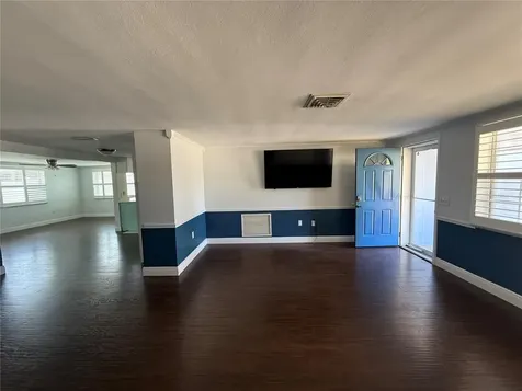5240 School Road New Port Richey FL 34653