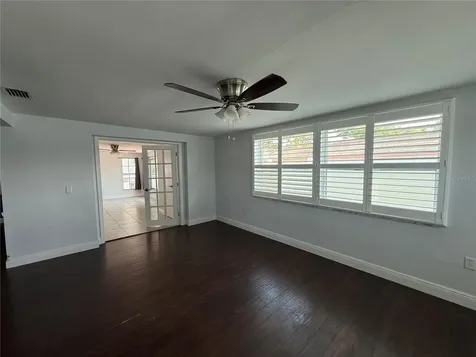 5240 School Road New Port Richey FL 34653
