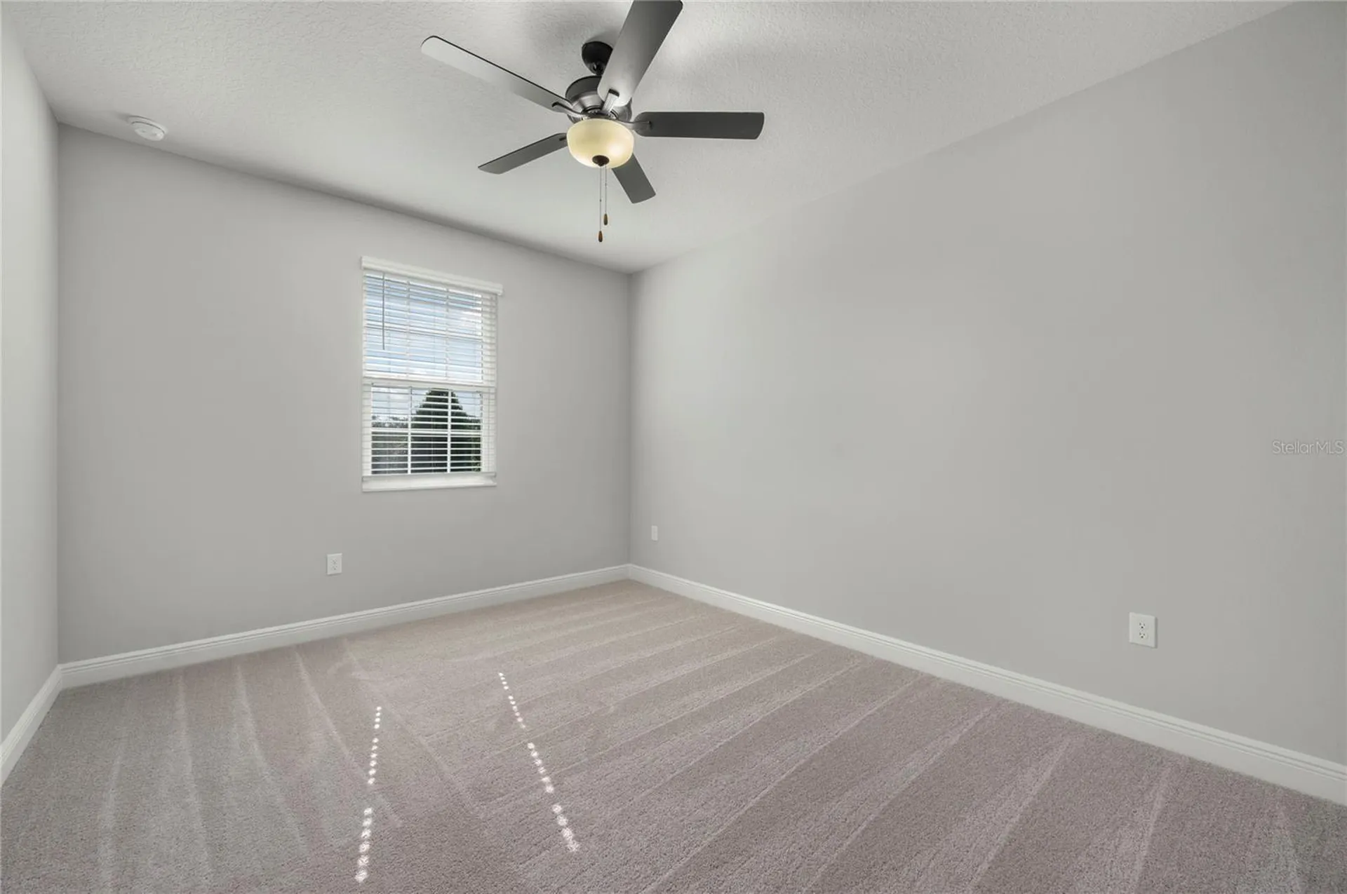 7886 Somersworth Drive Kissimmee FL 34747