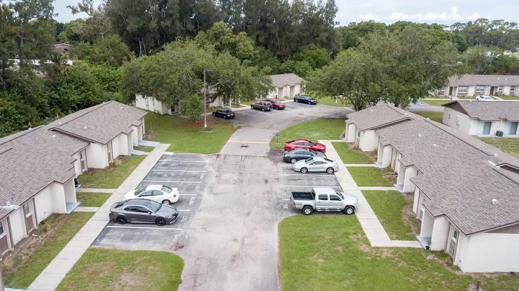709 Oceanside Circle Ruskin FL 33570