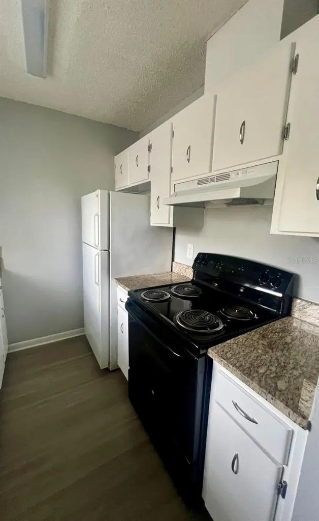 709 Oceanside Circle Ruskin FL 33570