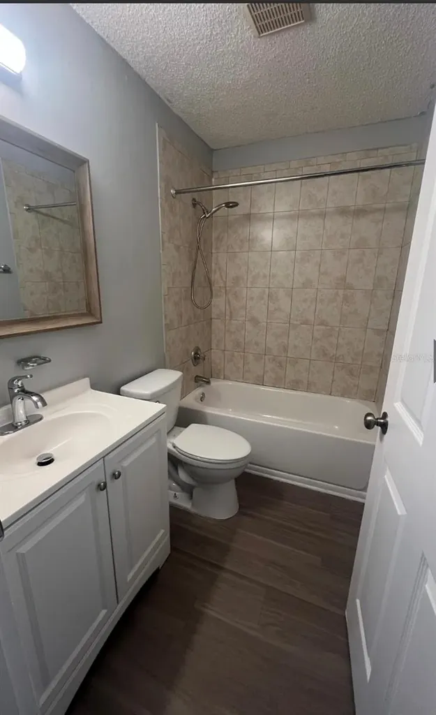 709 Oceanside Circle Ruskin FL 33570