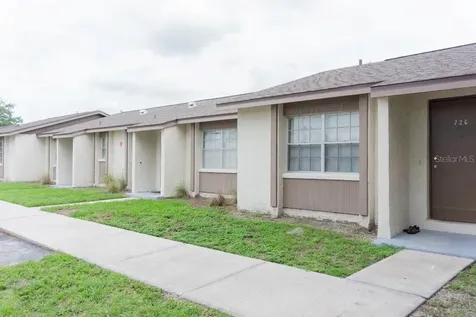 709 Oceanside Circle Ruskin FL 33570
