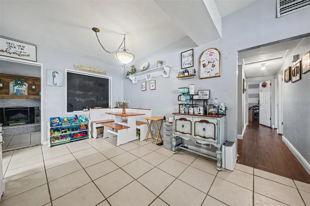 1909 Jasper Drive Orlando FL 32807