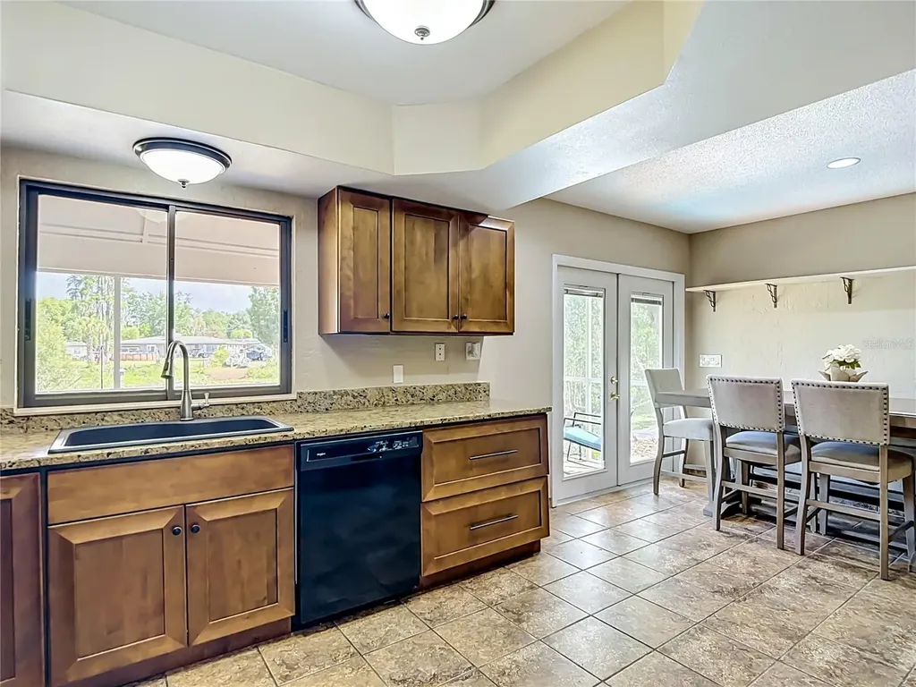 87 1st Avenue NW Lutz FL 33548