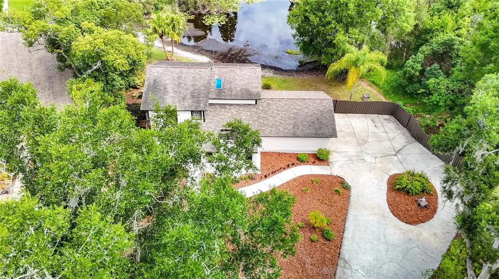 87 1st Avenue NW Lutz FL 33548
