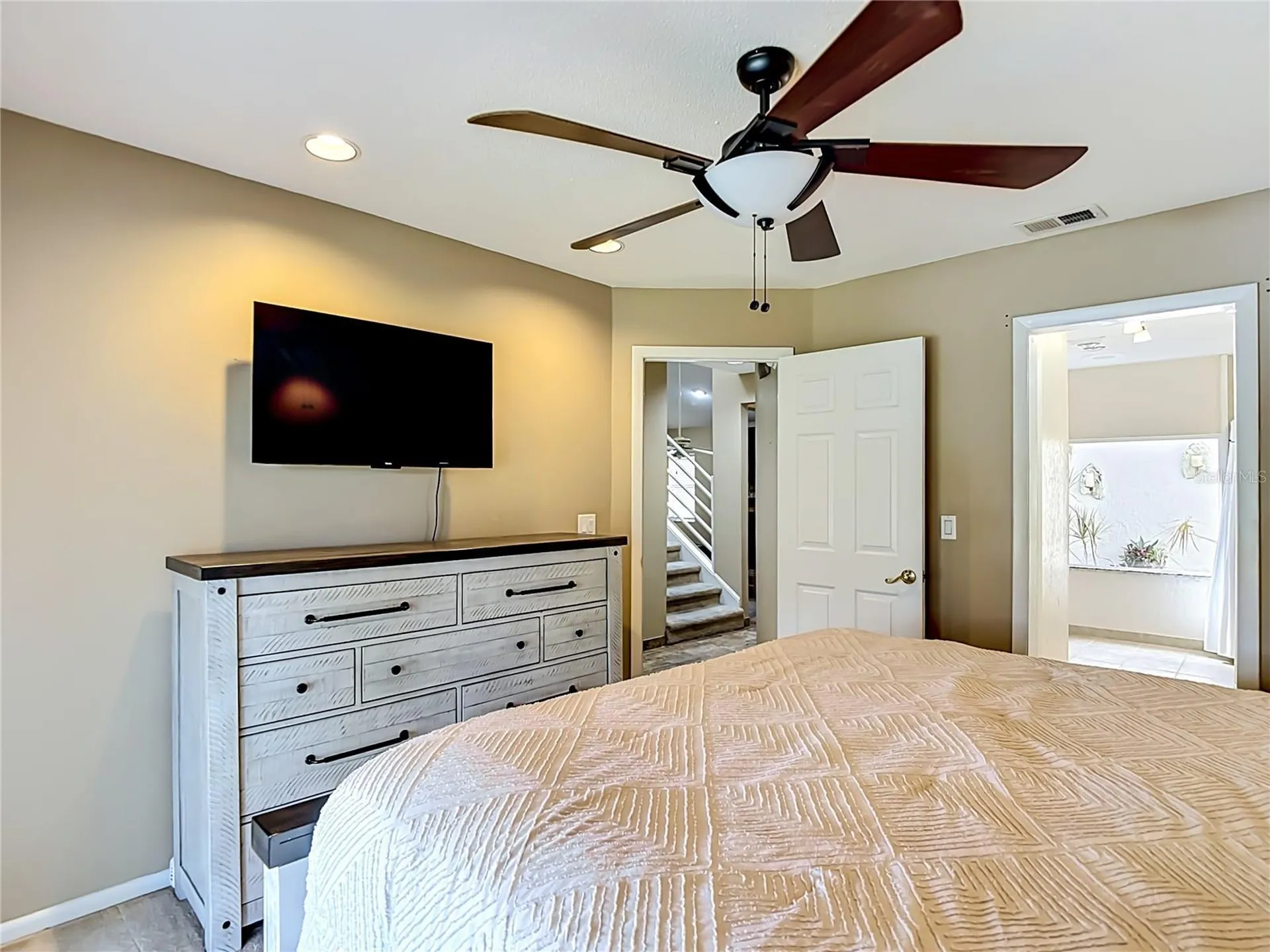 87 1st Avenue NW Lutz FL 33548