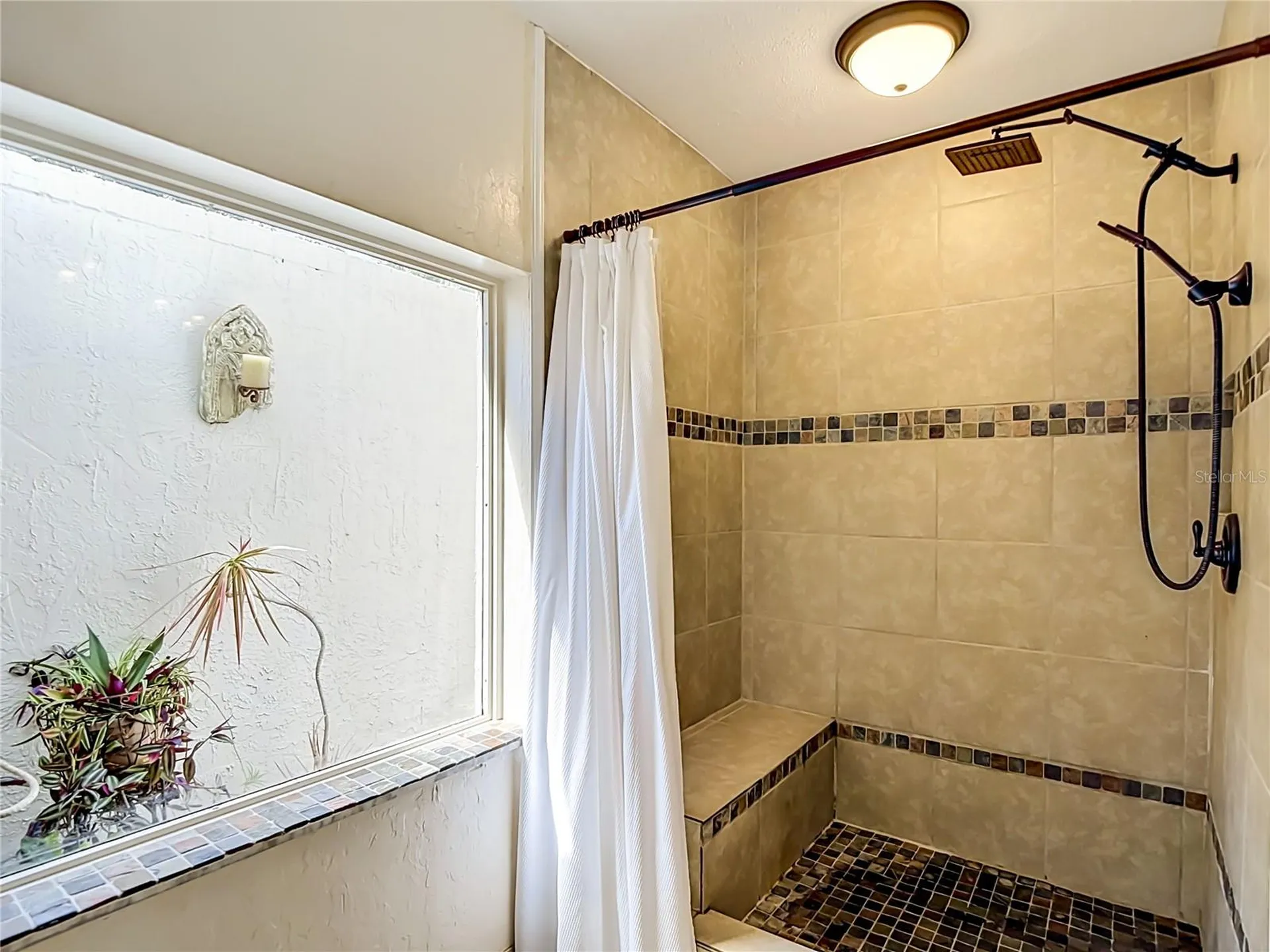 87 1st Avenue NW Lutz FL 33548