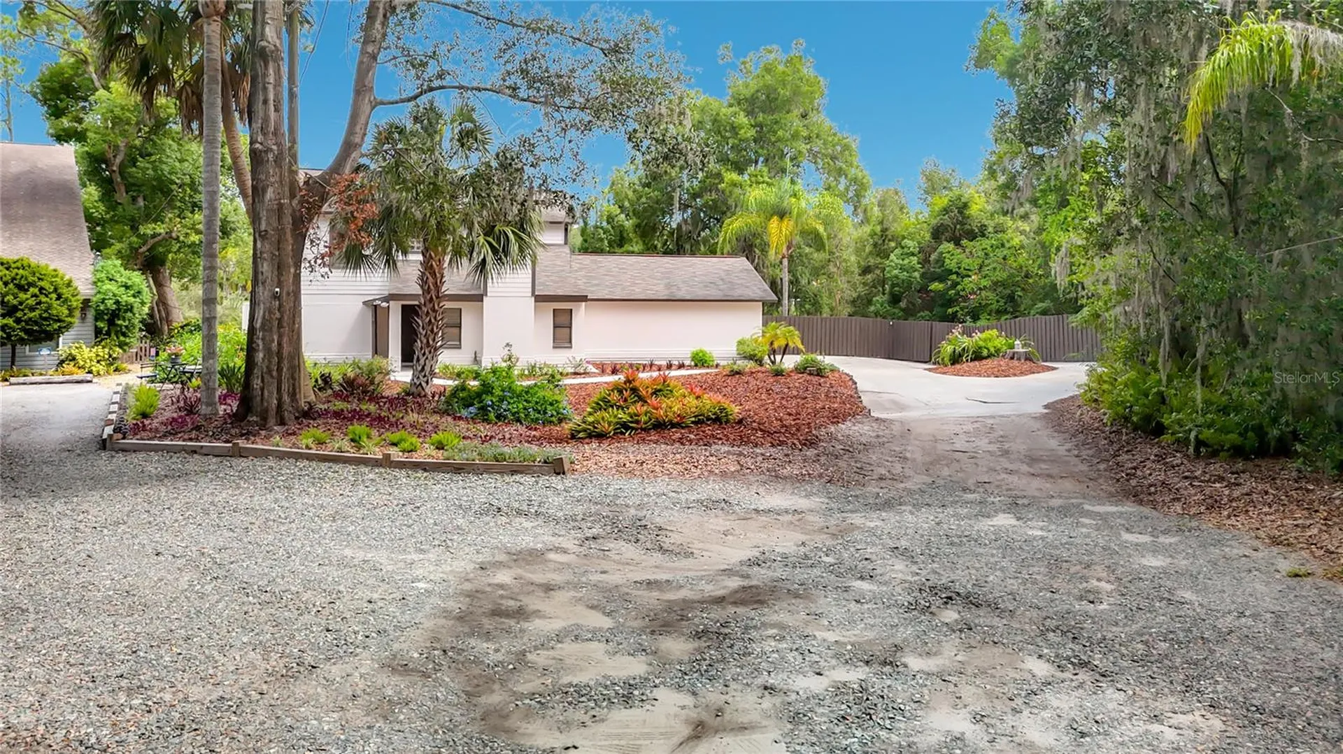 87 1st Avenue NW Lutz FL 33548