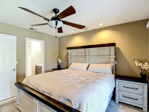 87 1st Avenue NW Lutz FL 33548