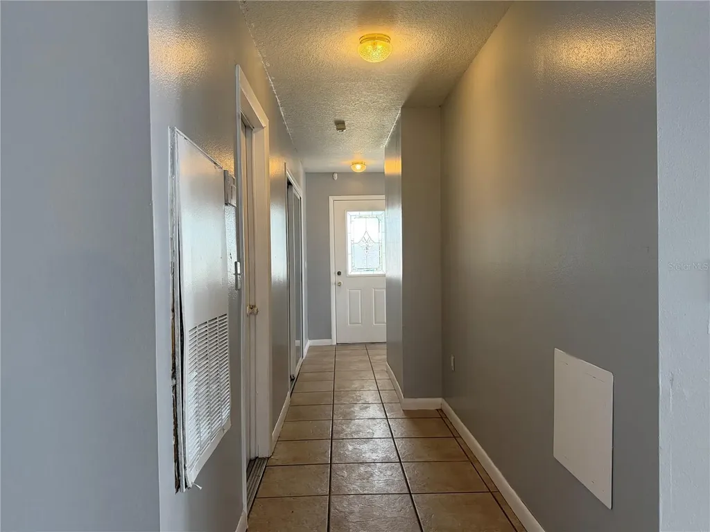 2427 Camden Oaks Place Valrico FL 33594