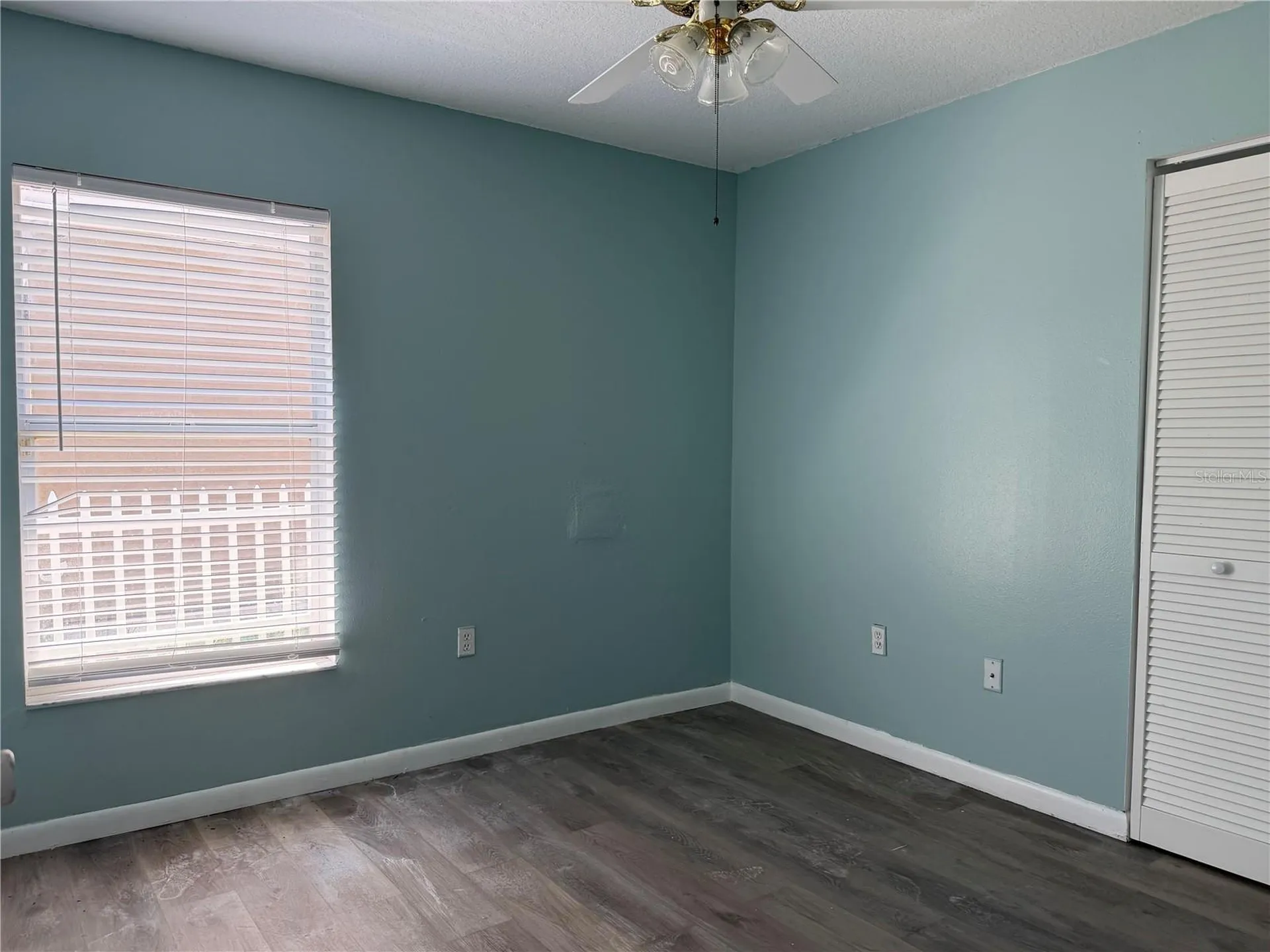 2427 Camden Oaks Place Valrico FL 33594