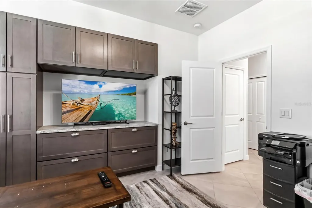 5105 Marina Basin Court Bradenton FL 34211