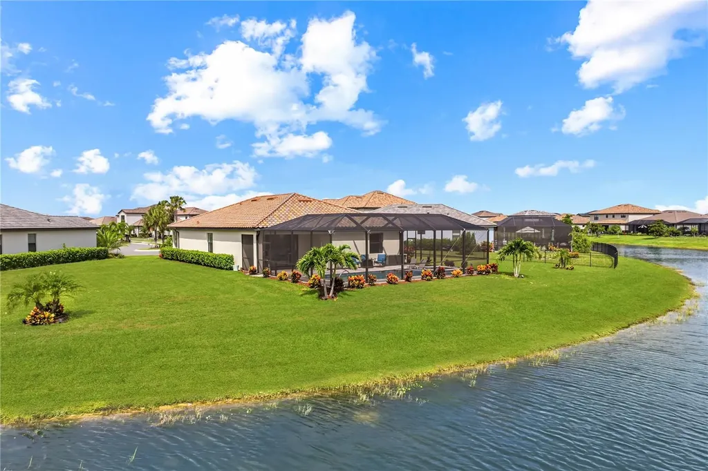 5105 Marina Basin Court Bradenton FL 34211