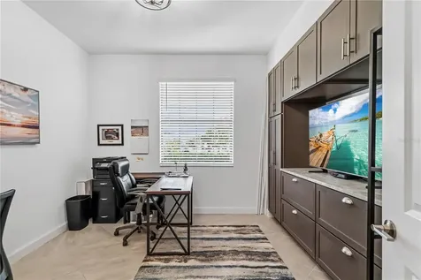 5105 Marina Basin Court Bradenton FL 34211