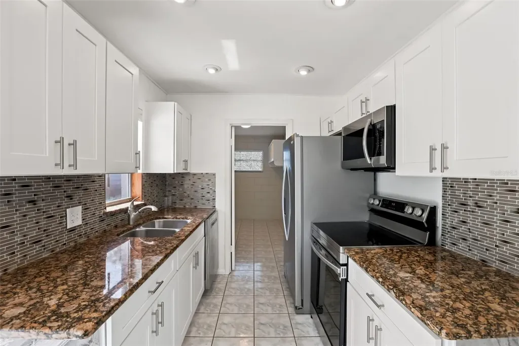 283 S 3rd Street Lake Mary FL 32746