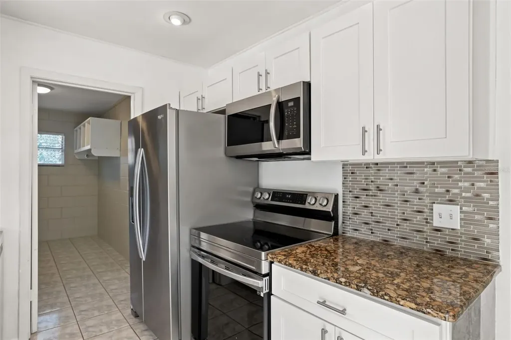 283 S 3rd Street Lake Mary FL 32746