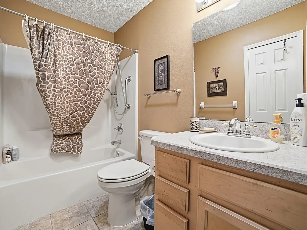 1033 Meadowbend Drive Leesburg FL 34748