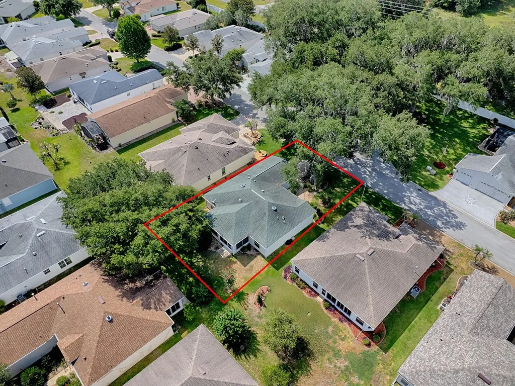 1033 Meadowbend Drive Leesburg FL 34748