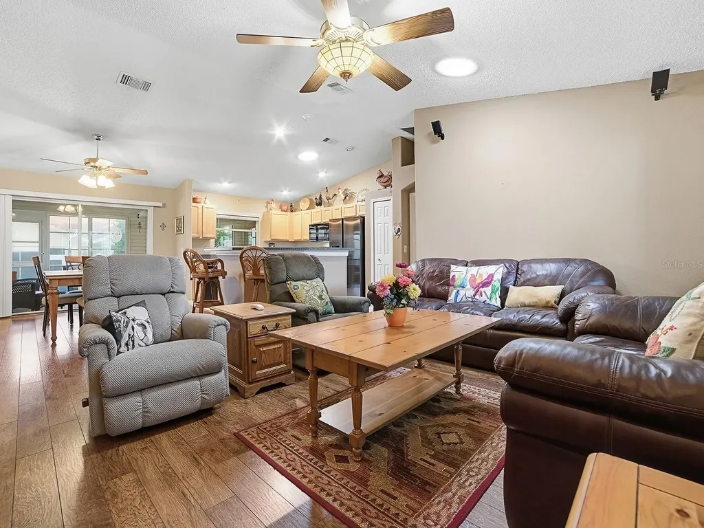 1033 Meadowbend Drive Leesburg FL 34748